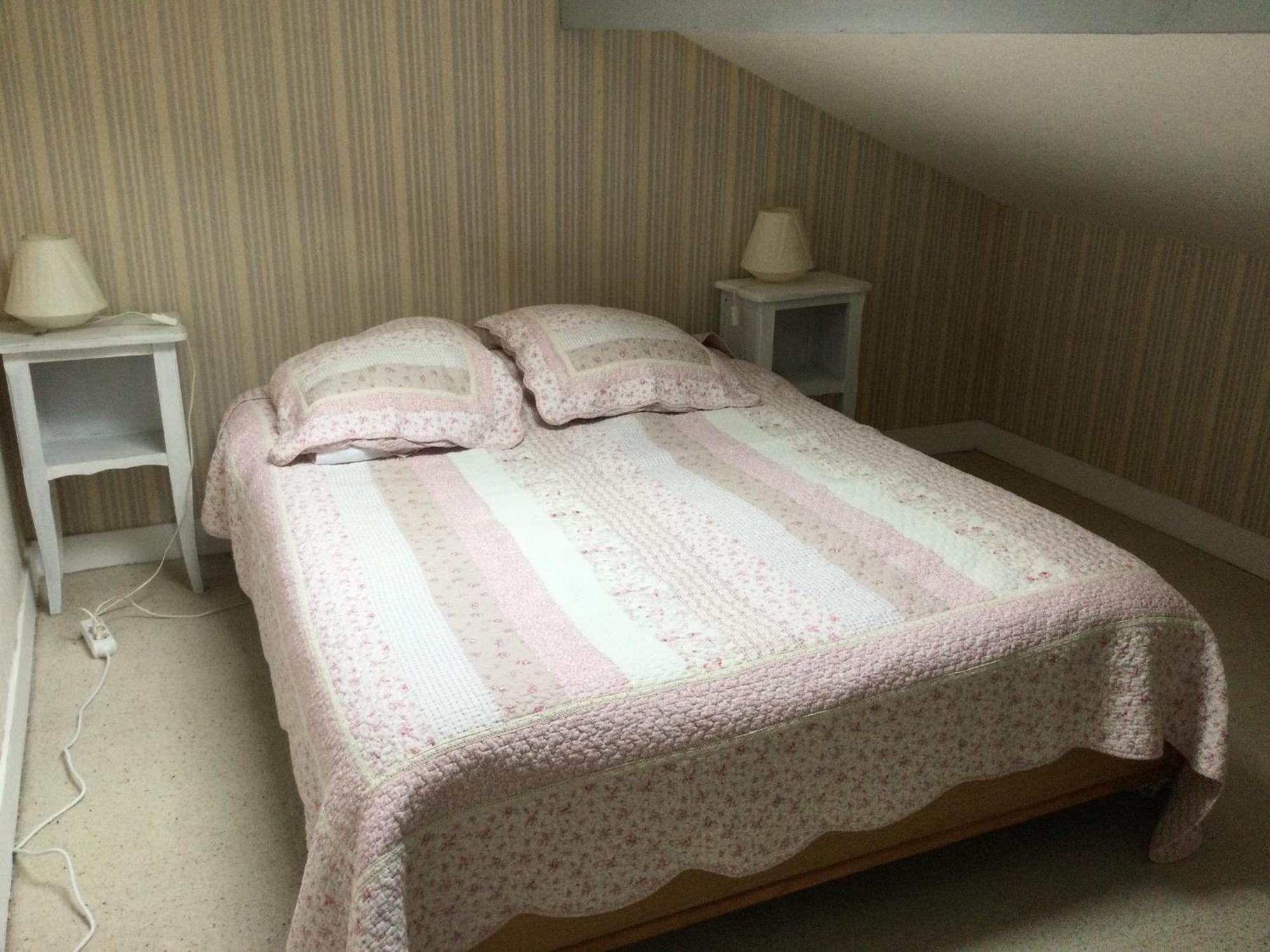 Charmante Petite Maison Typique Royan Juillet Location Minimum 7 Jours Pas De Court Sejour Saint-Georges-de-Didonne Εξωτερικό φωτογραφία